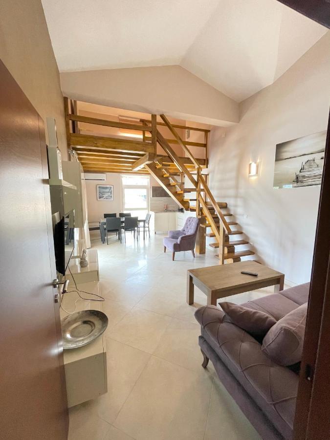 Apartments Harris 울친 외부 사진
